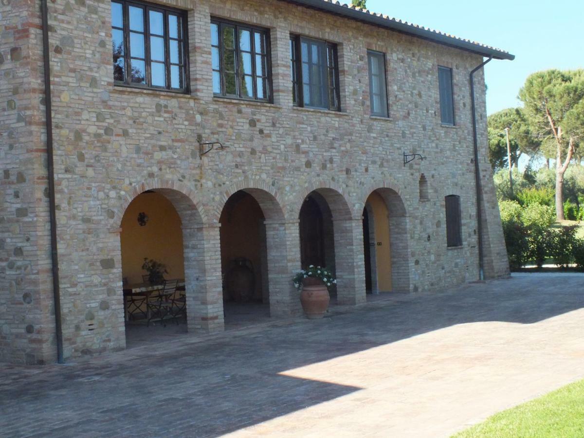 Agriturismo Wine Casale Villa Chiara Torgiano Exterior foto